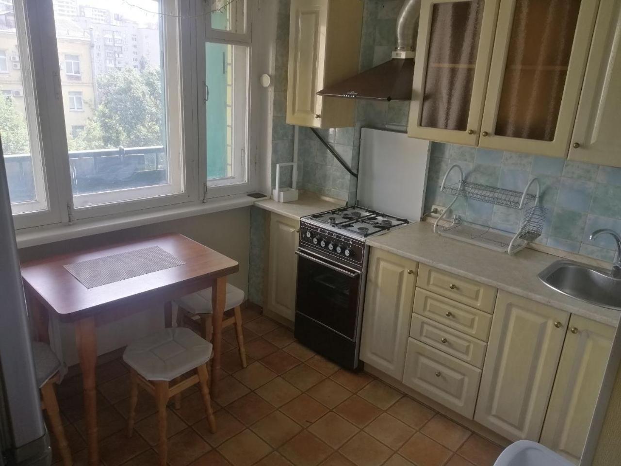 Квартира По Улице Большая Васильковская, 129 Kiev Dış mekan fotoğraf