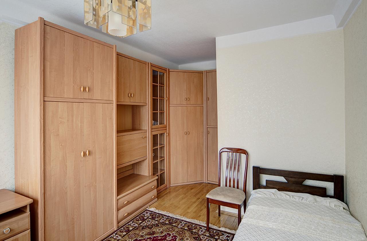 Квартира По Улице Большая Васильковская, 129 Kiev Dış mekan fotoğraf