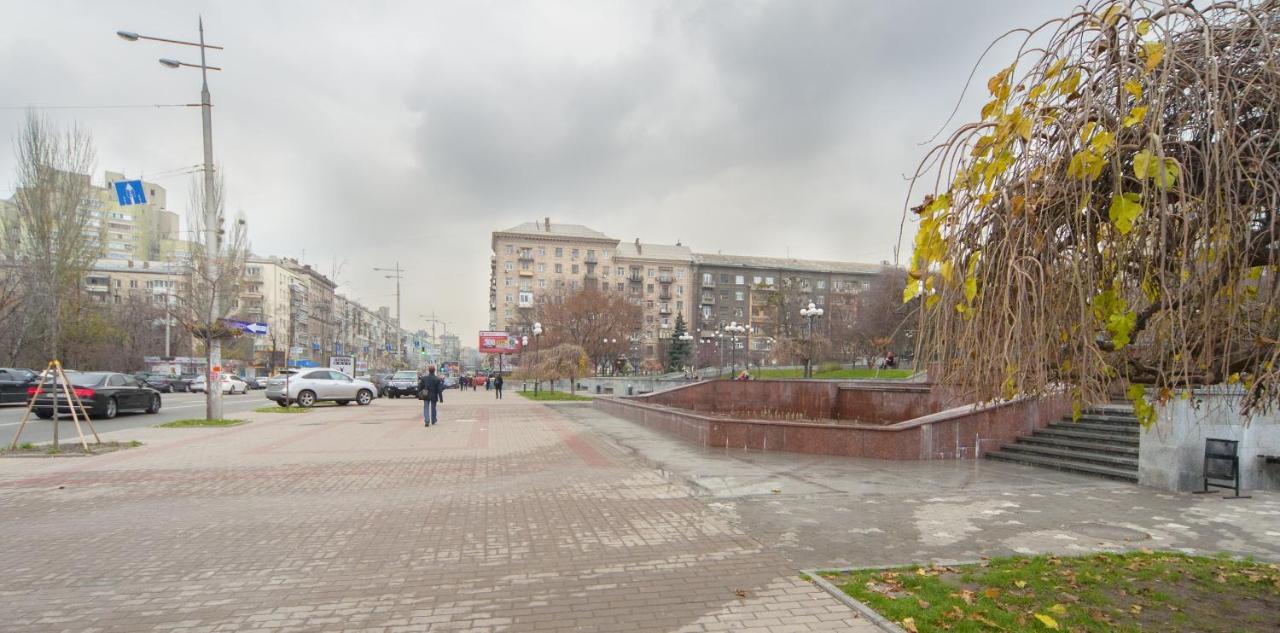 Квартира По Улице Большая Васильковская, 129 Kiev Dış mekan fotoğraf